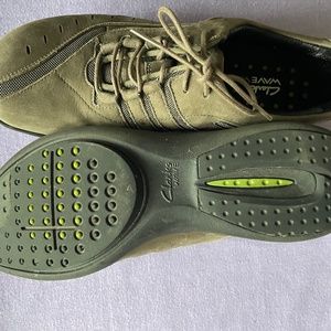 Clarks Wave Walk shoes